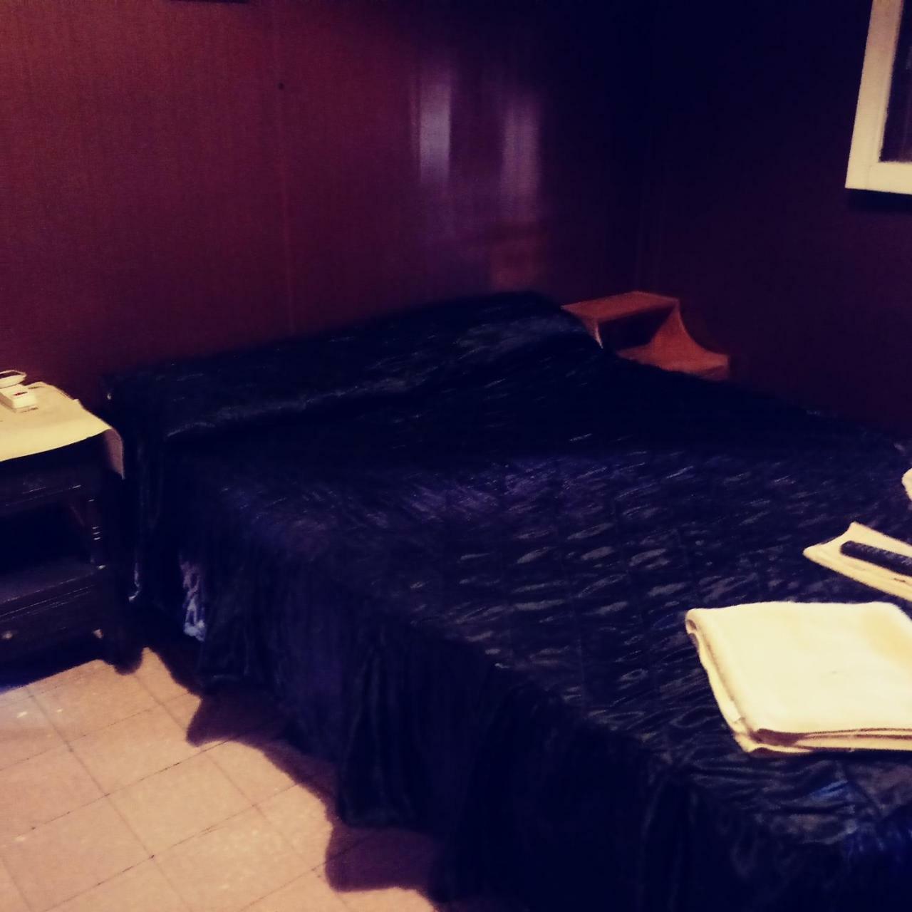 Hotel Laura Cordova Esterno foto